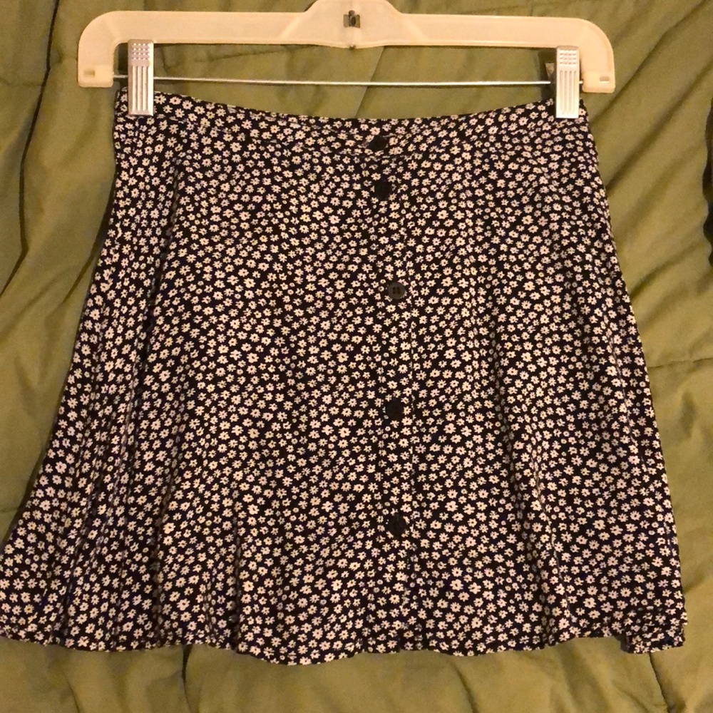 H&M FLORAL SKIRT